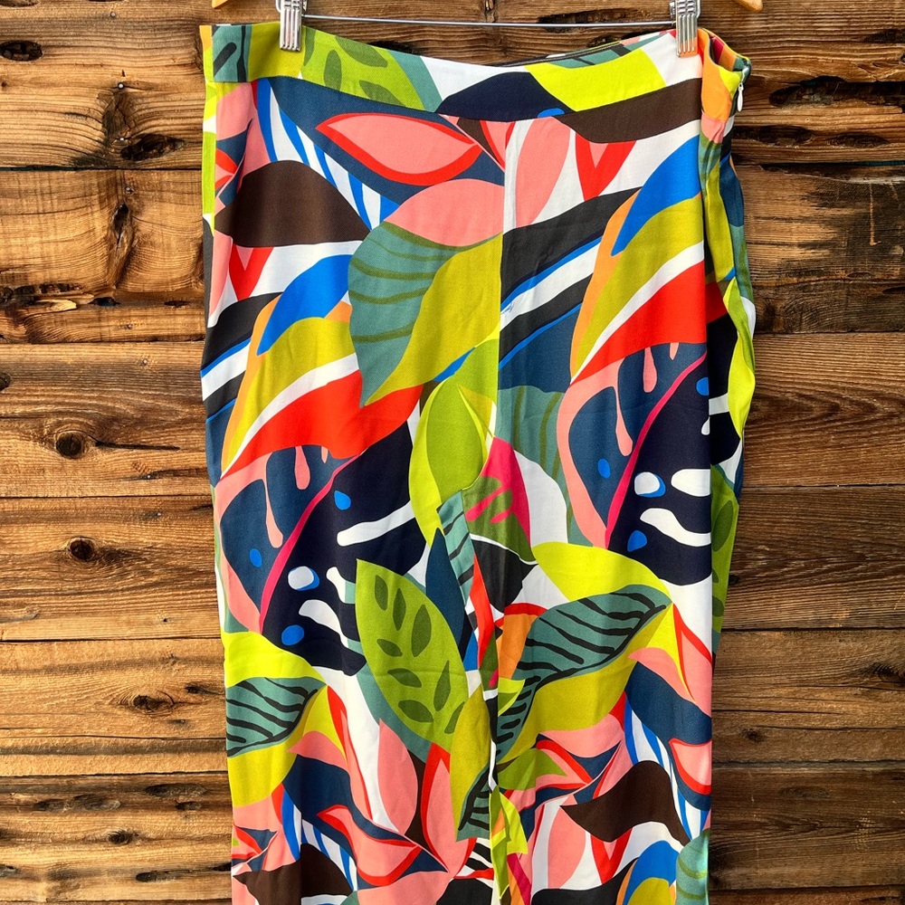 TRINA TURK | Colorful Leaf Print Wide Leg Pants 16 - Picture 2 of 7